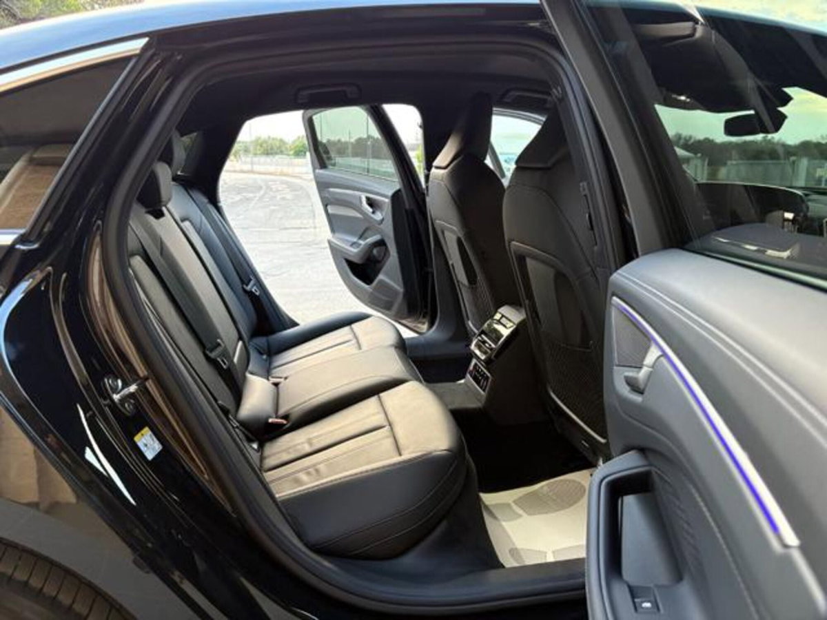 Audi A6 3.0 TDI 204 CV quattro S tronic edition (11)