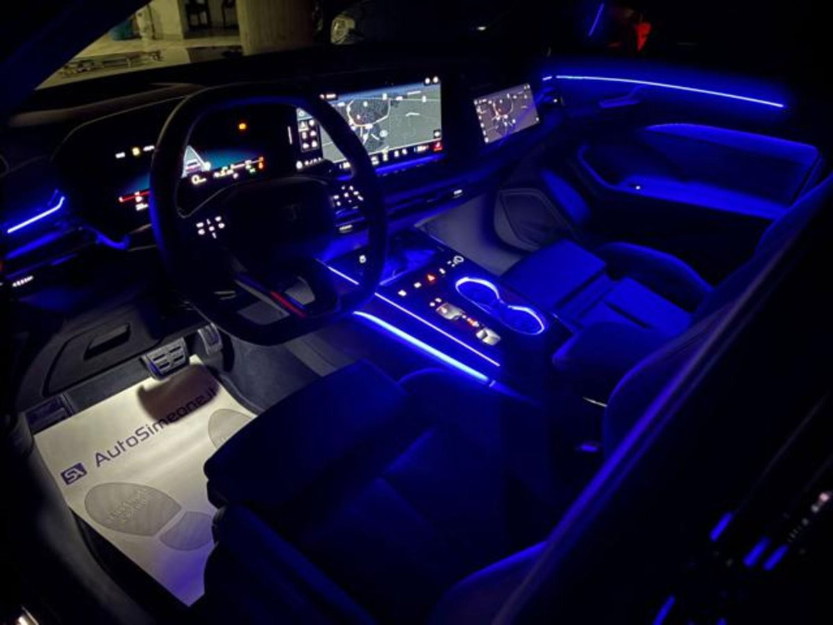 Audi A6 3.0 TDI 204 CV quattro S tronic edition (17)