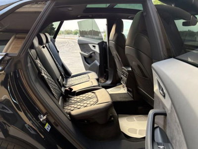 Audi Q8 Q8 50 TDI 286 CV quattro tiptronic Sport (13)