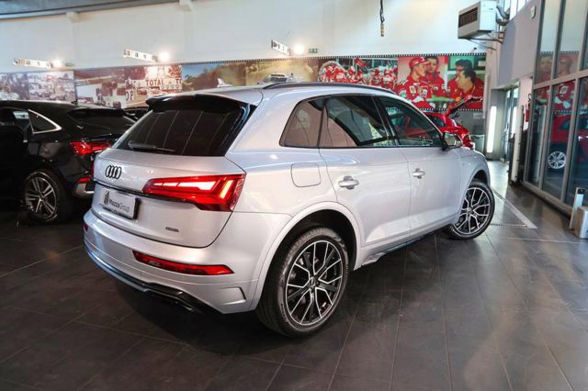 Audi Q5 Sportback 40 2.0 tdi mhev 12V S line Plus quattro s-tronic (9)