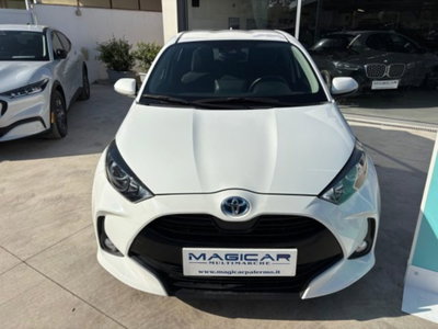 Toyota Yaris Cross 1.5 Hybrid 5p. E-CVT Premiere (2)