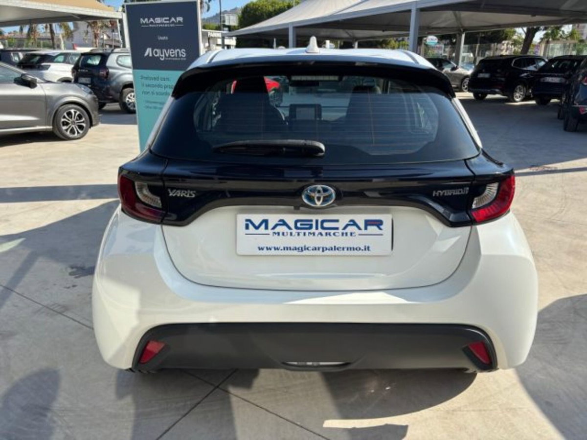 Toyota Yaris Cross 1.5 Hybrid 5p. E-CVT Premiere (5)