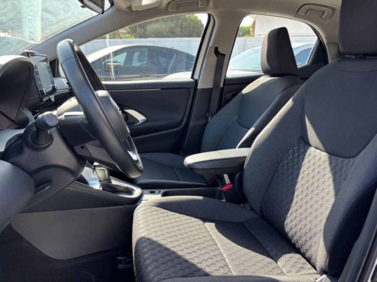 Toyota Yaris Cross 1.5 Hybrid 5p. E-CVT Premiere (8)