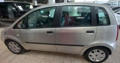 Fiat Idea 1.4 16V Dynamic (4)
