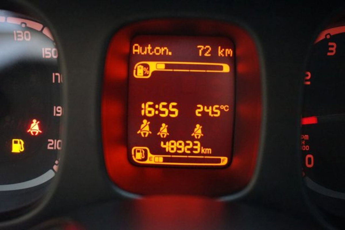Fiat Panda 1.0 firefly hybrid s&s 70cv 5p.ti (13)