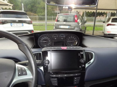 Lancia Ypsilon 1.0 FireFly 5 porte S&S Hybrid Gold Plus (10)