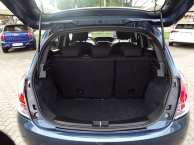 Lancia Ypsilon 1.0 FireFly 5 porte S&S Hybrid Gold Plus (9)