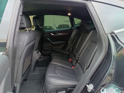 Maserati Levante Levante MHEV 330 CV AWD GT (13)