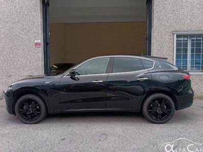 Maserati Levante Levante MHEV 330 CV AWD GT (19)