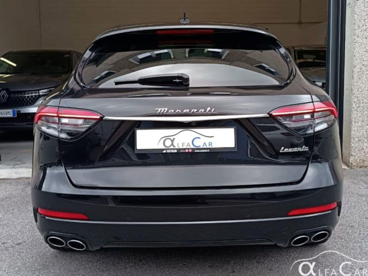 Maserati Levante Levante MHEV 330 CV AWD GT (4)