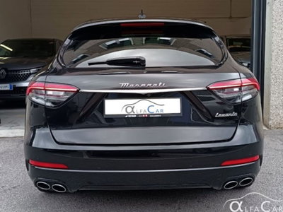 Maserati Levante Levante MHEV 330 CV AWD GT (4)