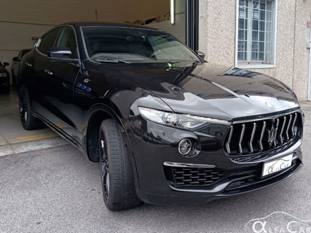 Maserati Levante Levante MHEV 330 CV AWD GT (7)