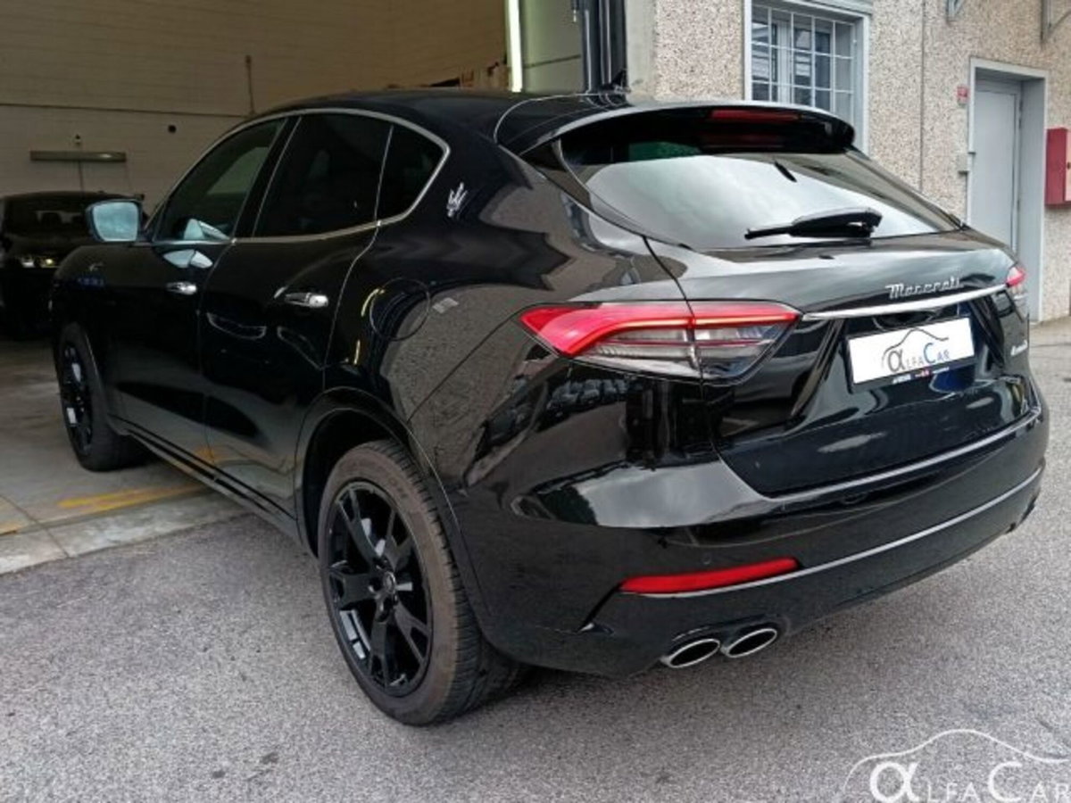 Maserati Levante Levante MHEV 330 CV AWD GT (8)