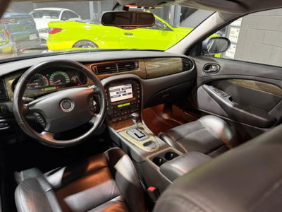 Jaguar S-Type 4.2 V8 Executive (11)