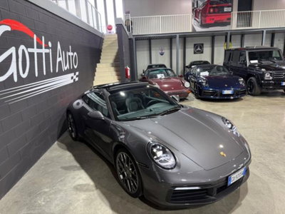 Porsche 911 Coupé Coupe 3.0 Carrera 4 auto (3)
