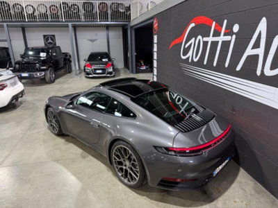 Porsche 911 Coupé Coupe 3.0 Carrera 4 auto (5)