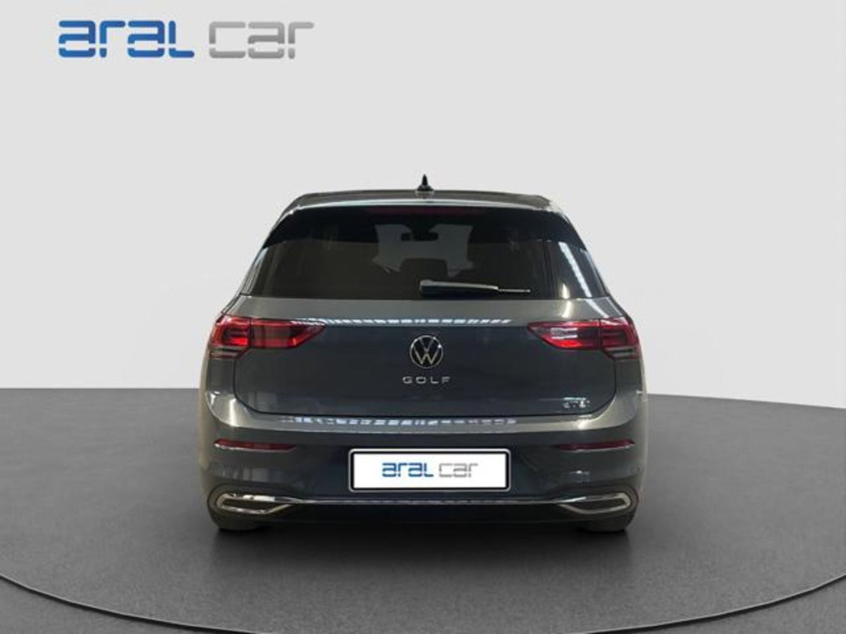 Volkswagen Golf Variant 1.5 eTSI 150 CV EVO ACT DSG R-Line (5)