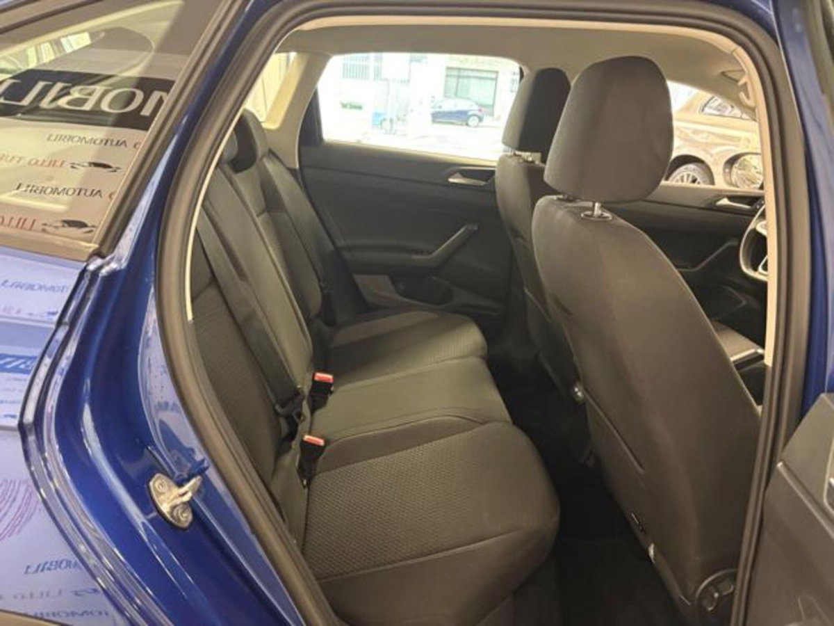 Volkswagen Taigo 1.0 tsi Life 115cv (18)