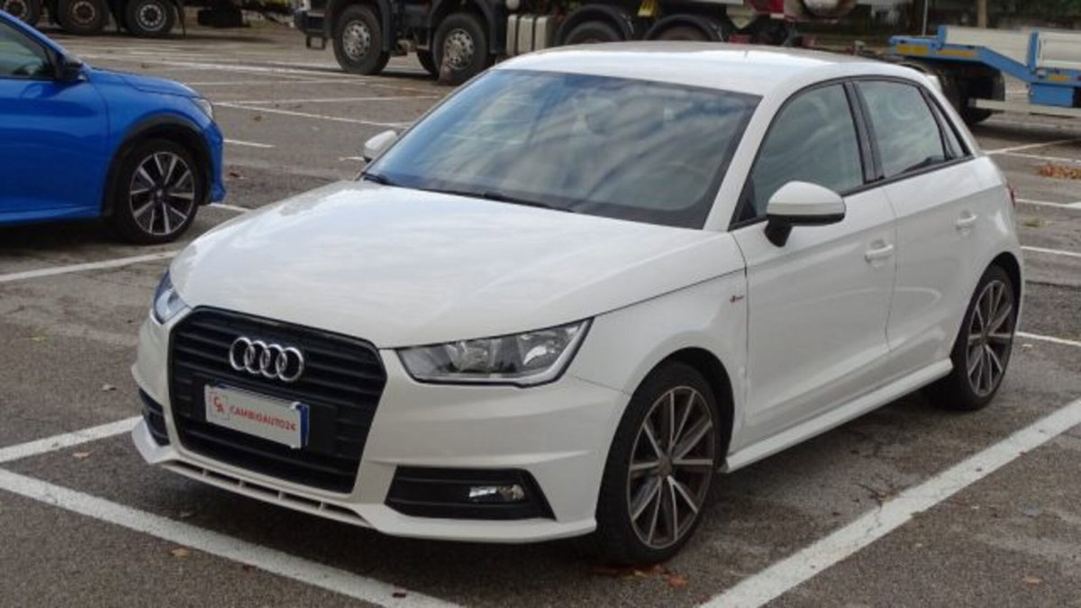 Audi A1 Sportback Sportback 25 1.0 tfsi Business (3)