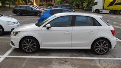 Audi A1 Sportback Sportback 25 1.0 tfsi Business (4)