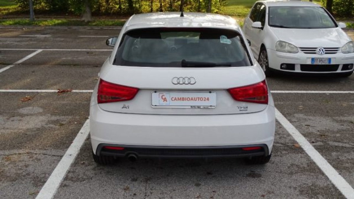 Audi A1 Sportback Sportback 25 1.0 tfsi Business (6)