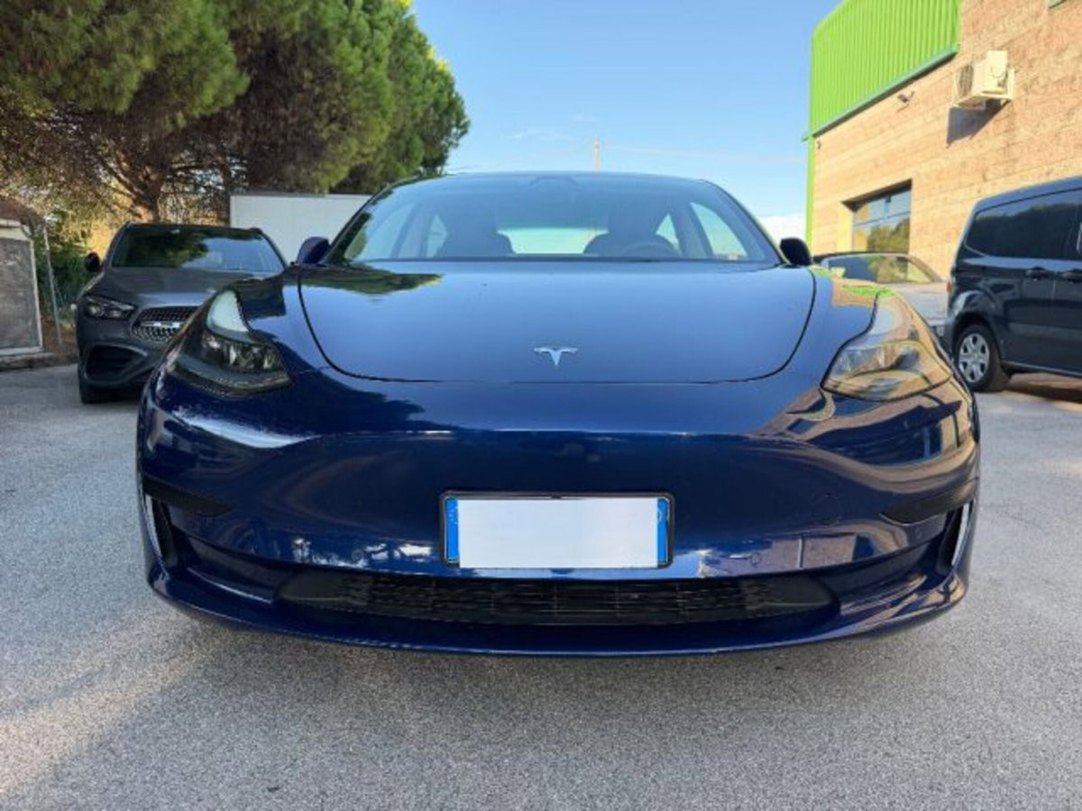 Tesla Model 3 Model 3 Standard RWD Plus (2)