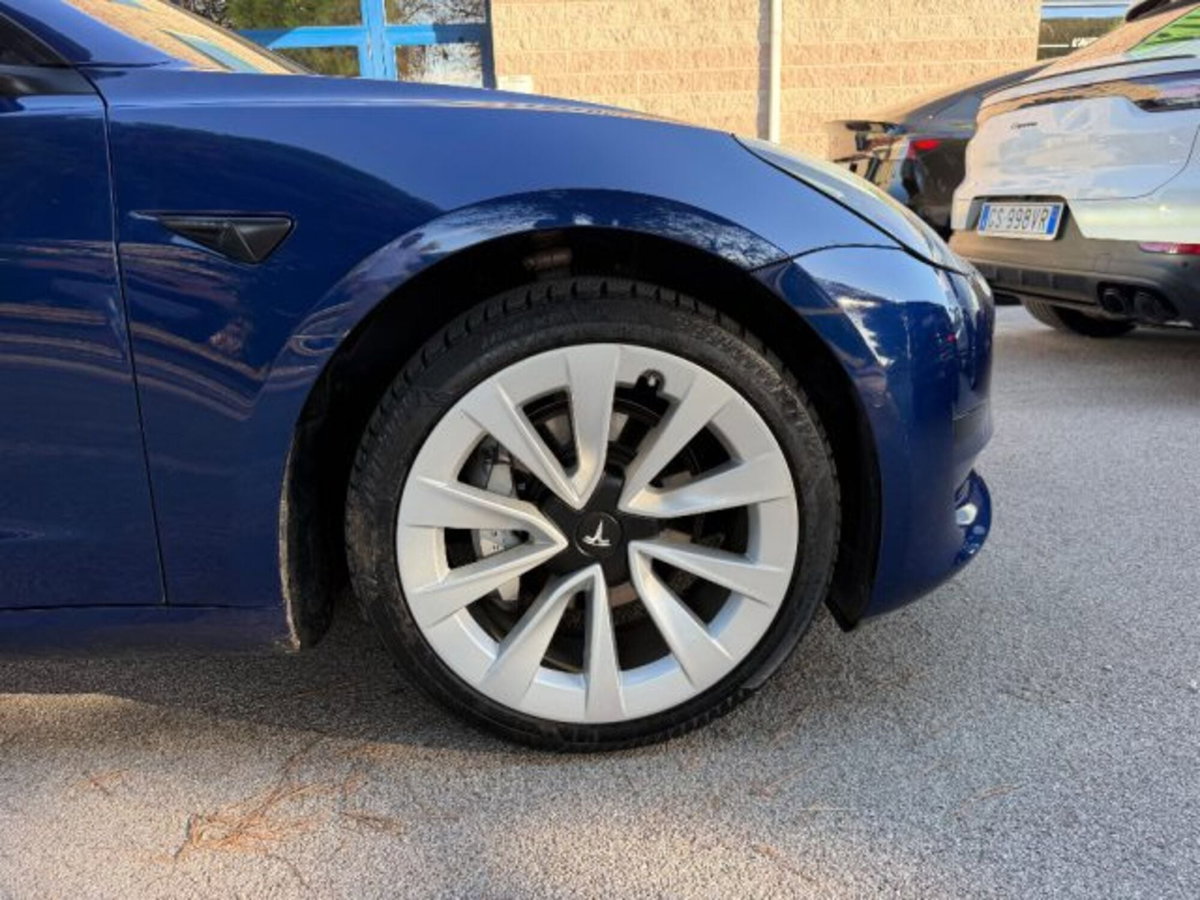 Tesla Model 3 Model 3 Standard RWD Plus (6)