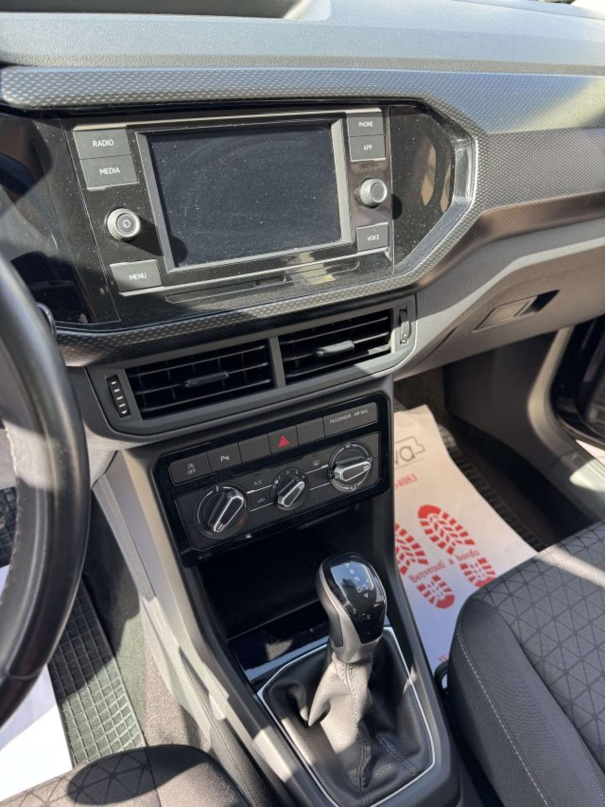 Volkswagen T-Cross 1.0 TSI 110 CV DSG Style (12)