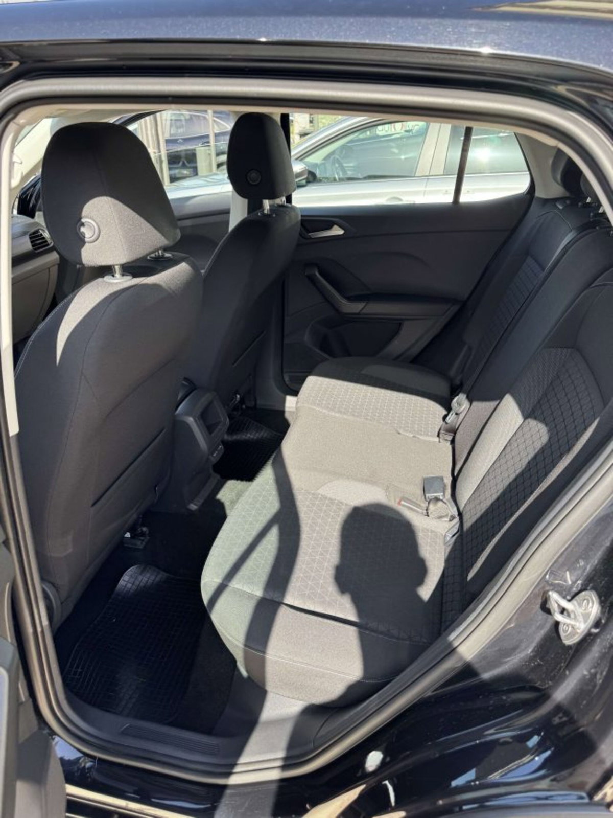 Volkswagen T-Cross 1.0 TSI 110 CV DSG Style (13)