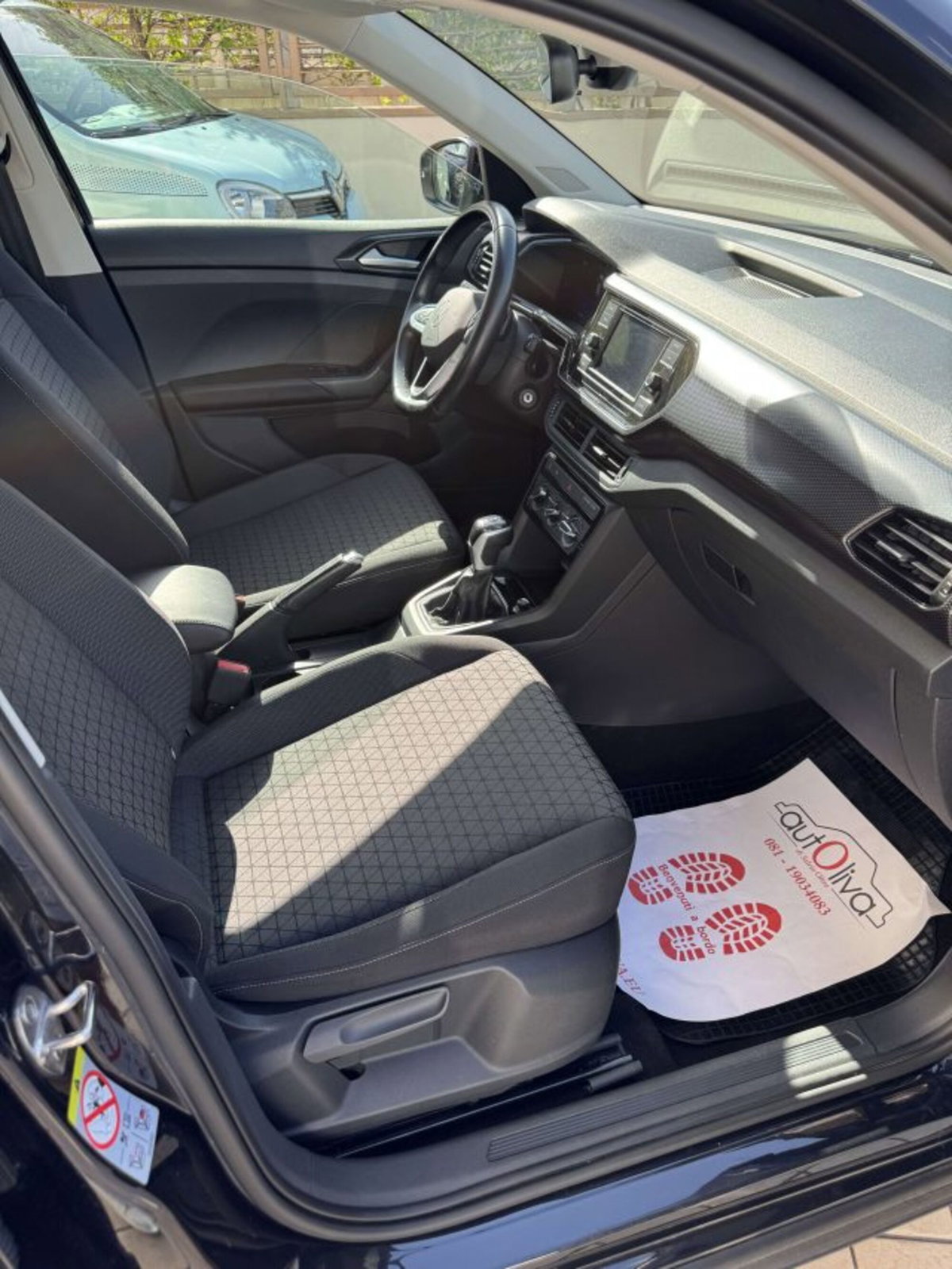 Volkswagen T-Cross 1.0 TSI 110 CV DSG Style (9)