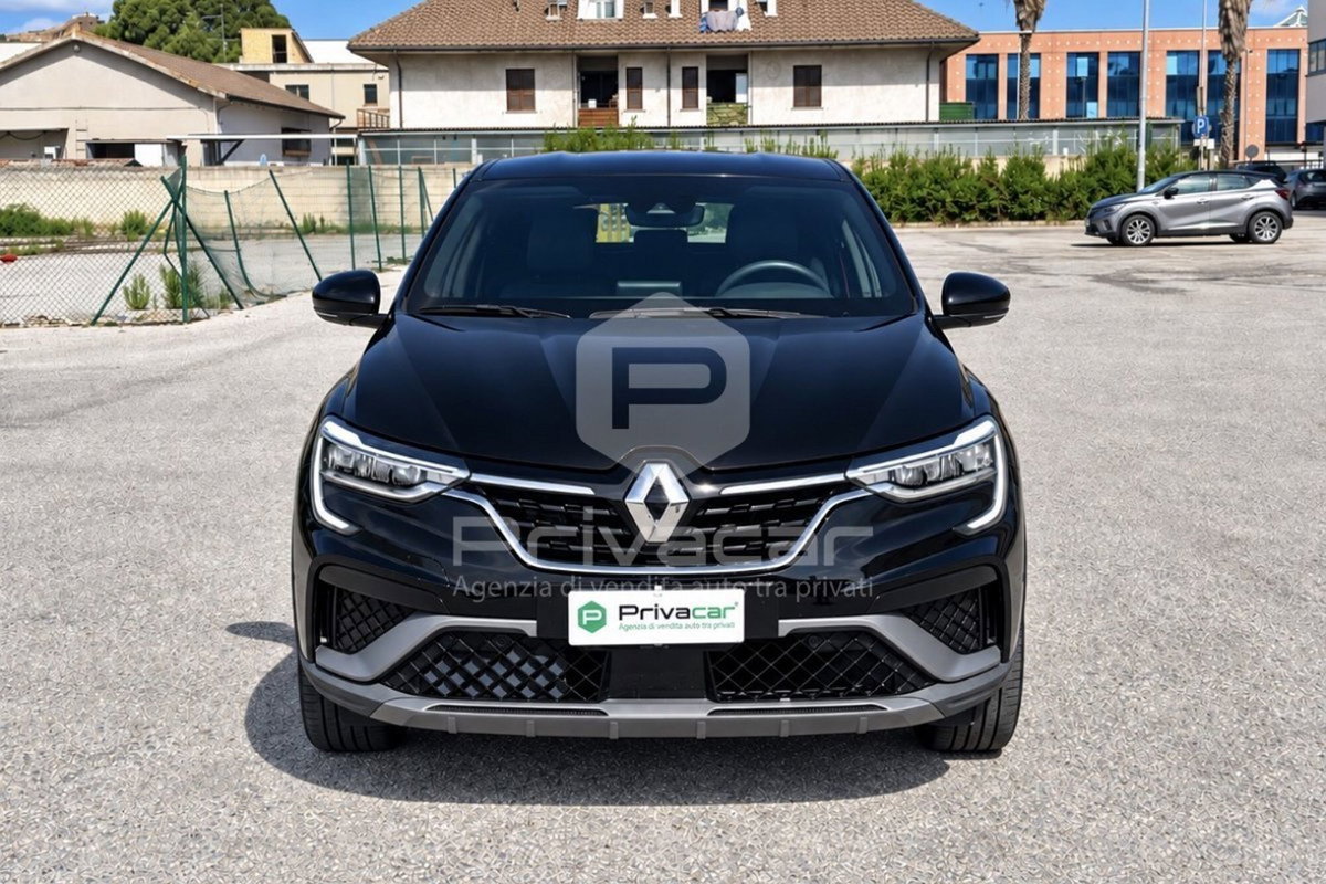 Renault Arkana E-Tech 145 CV R.S. Line (2)