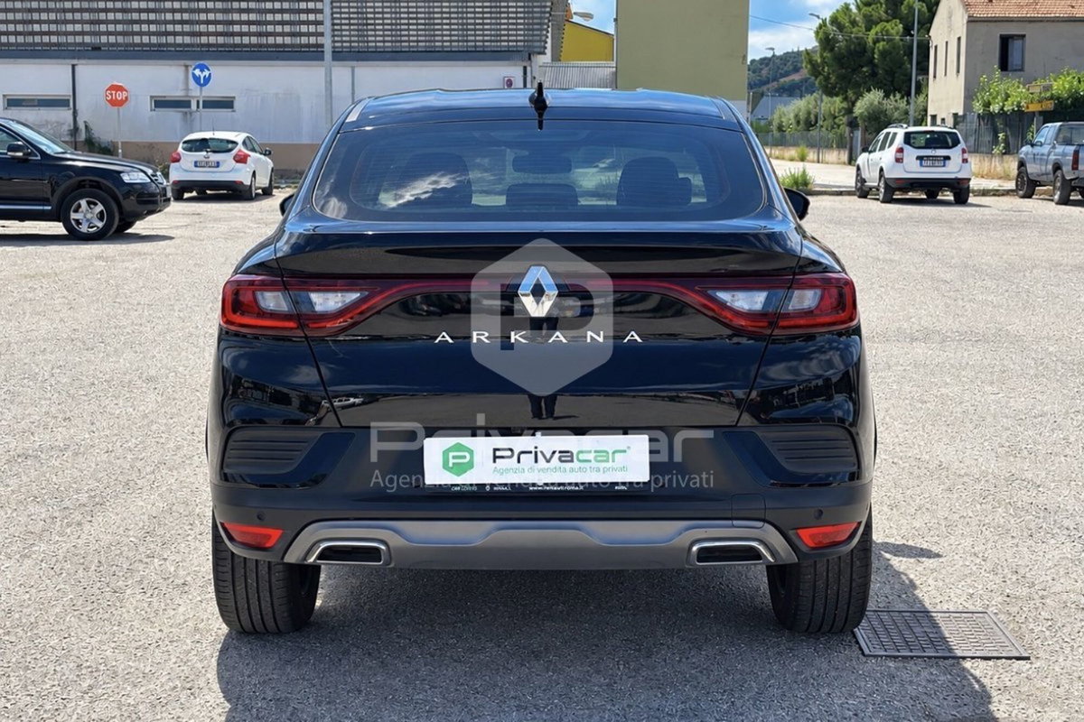 Renault Arkana E-Tech 145 CV R.S. Line (6)