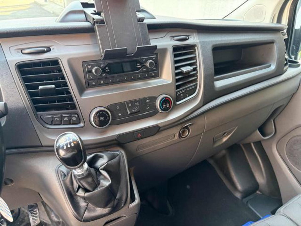 Ford Transit Custom Furgone 280 2.0 EcoBlue 130 PC Furgone Trend (13)