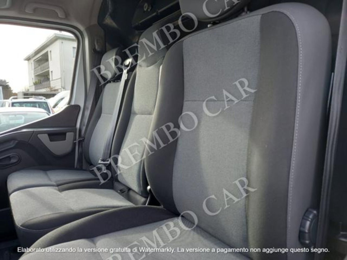 Nissan NV400 Furgone 33 2.3 dCi 125CV PM-TA Furgone (8)
