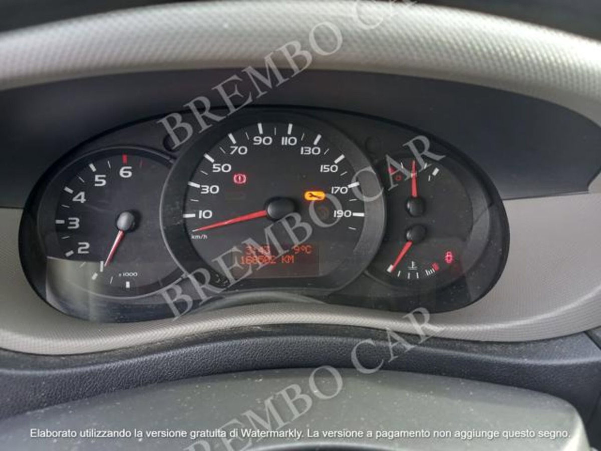 Nissan NV400 Furgone 33 2.3 dCi 125CV PM-TA Furgone (9)