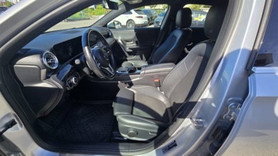 Mercedes-Benz Classe A Sedan 200 d Automatic 4Matic 4p. Business (5)