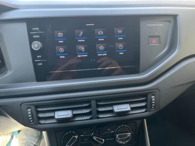 Volkswagen Polo 1.0 Young 80cv (5)