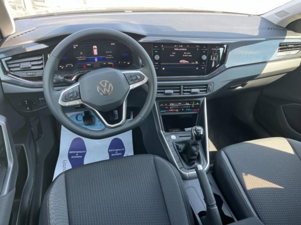 Volkswagen Taigo 1.0 tsi Edition 95cv (15)