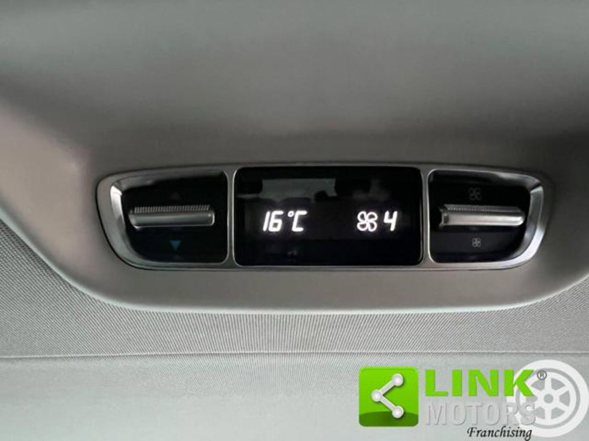 Mercedes-Benz Classe V 220 d Automatic Sport Compact (18)