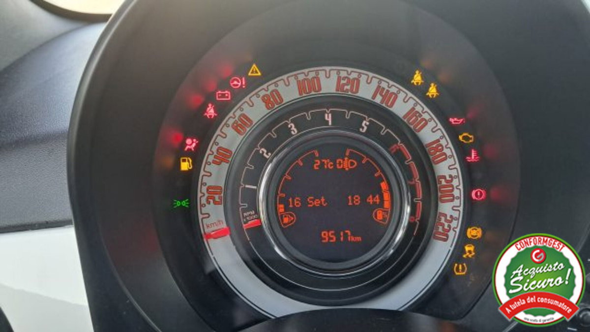 Fiat 500 1.0 Hybrid Cult (6)