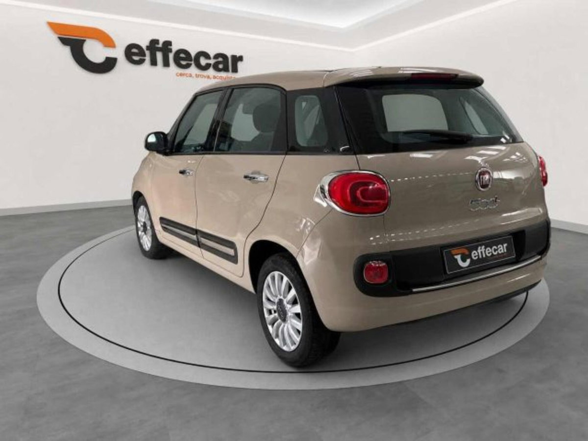 Fiat 500L 1.3 Multijet 95 CV Dualogic Lounge (4)