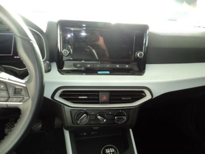 SEAT Arona 1.0 EcoTSI Black Edition (5)