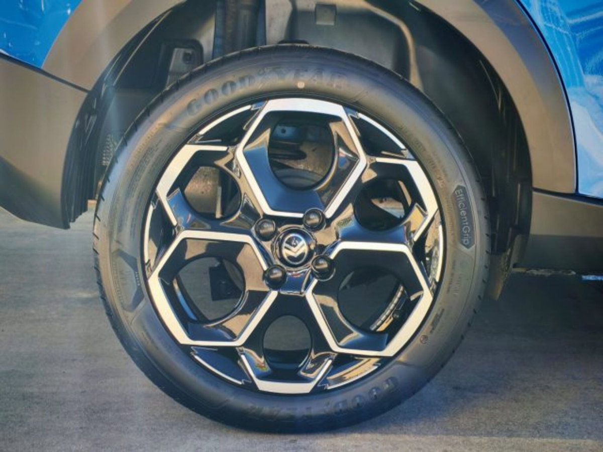 Citroen C3 1.2 puretech turbo Max 100cv s&s (19)