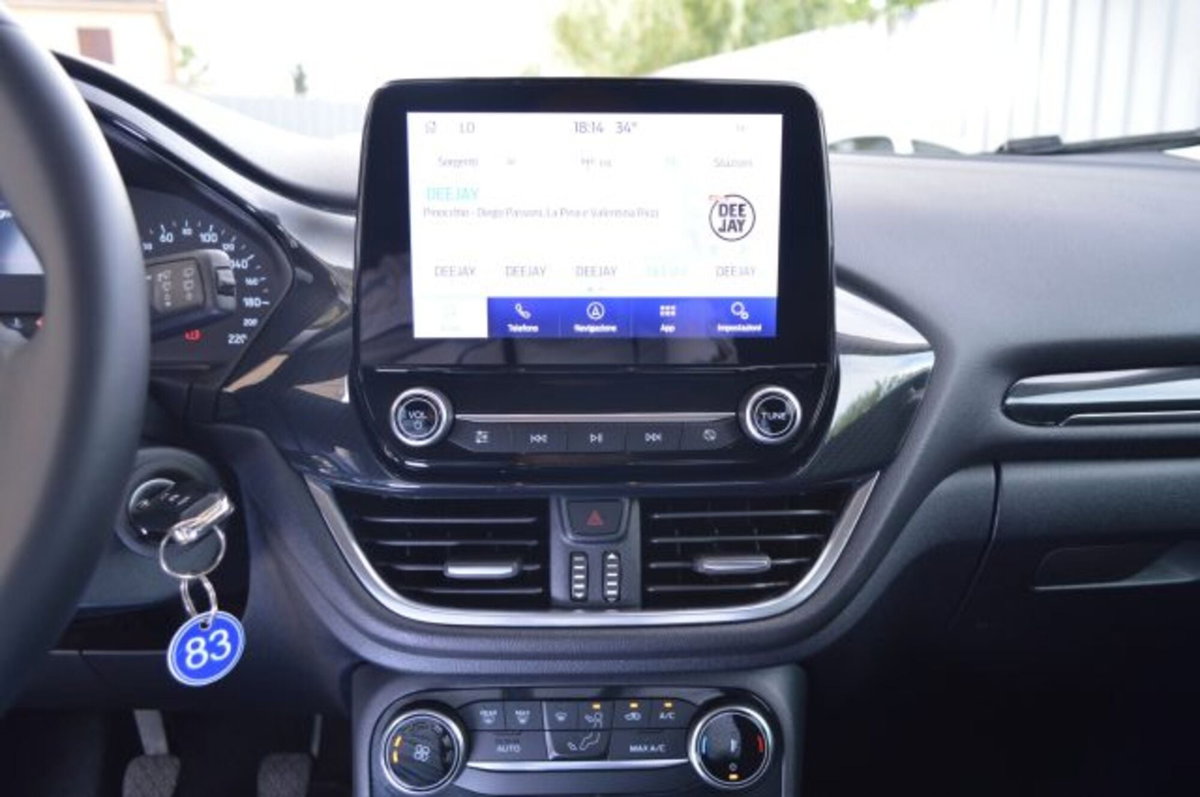 Ford Puma 1.0 EcoBoost Hybrid 125 CV S&S aut. Titanium Design (12)