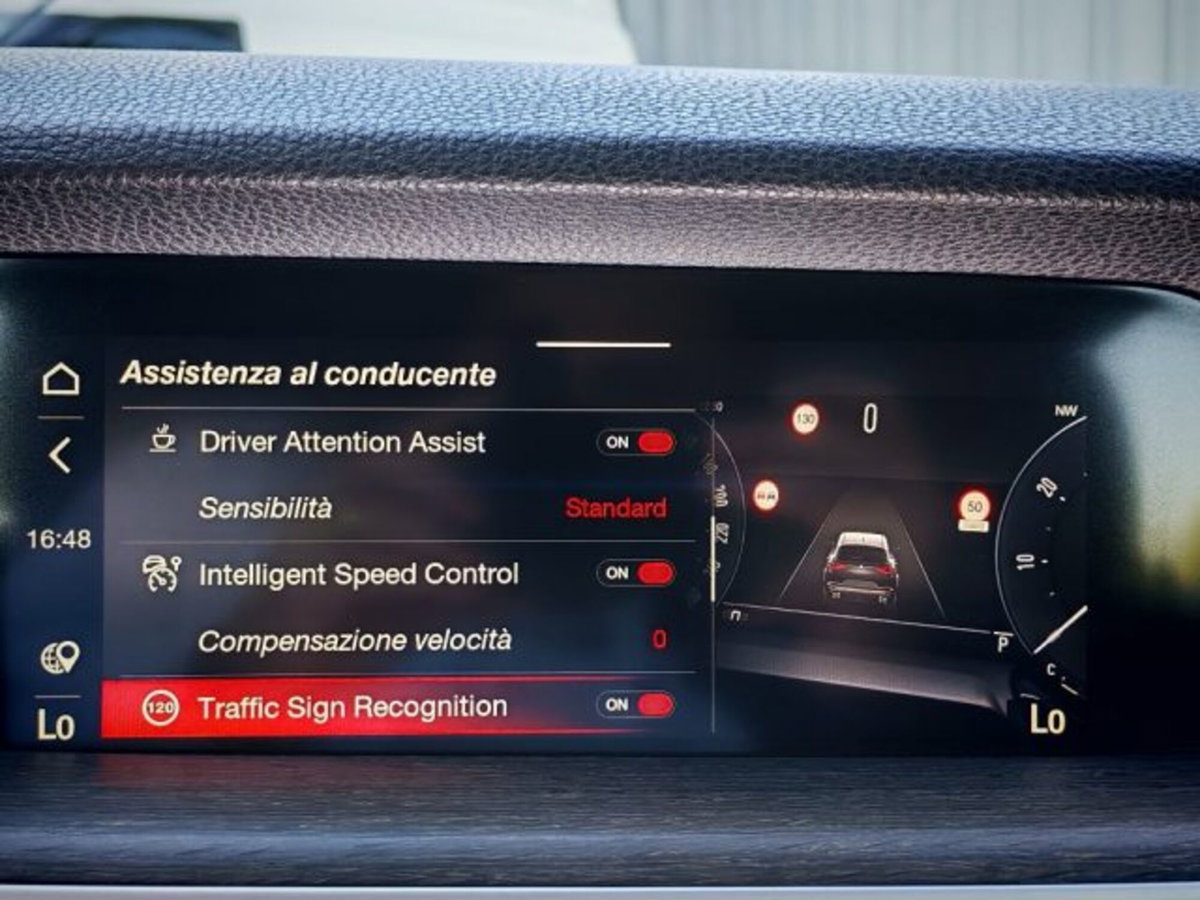 Alfa Romeo Stelvio Stelvio 2.2 Turbodiesel 210 CV AT8 Q4 Ti (19)