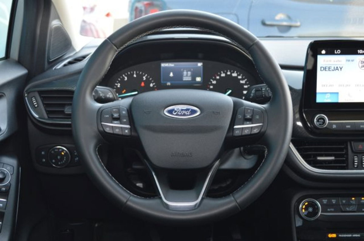 Ford Puma 1.0 EcoBoost Hybrid 125 CV S&S aut. Titanium Design (10)