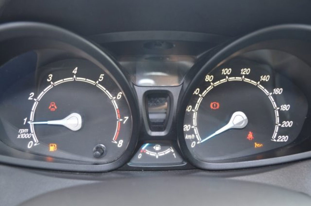 Ford Transit Courier 1.0 EcoBoost 100CV  Trend (12)
