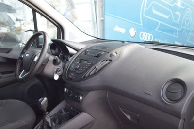 Ford Transit Courier 1.0 EcoBoost 100CV  Trend (8)
