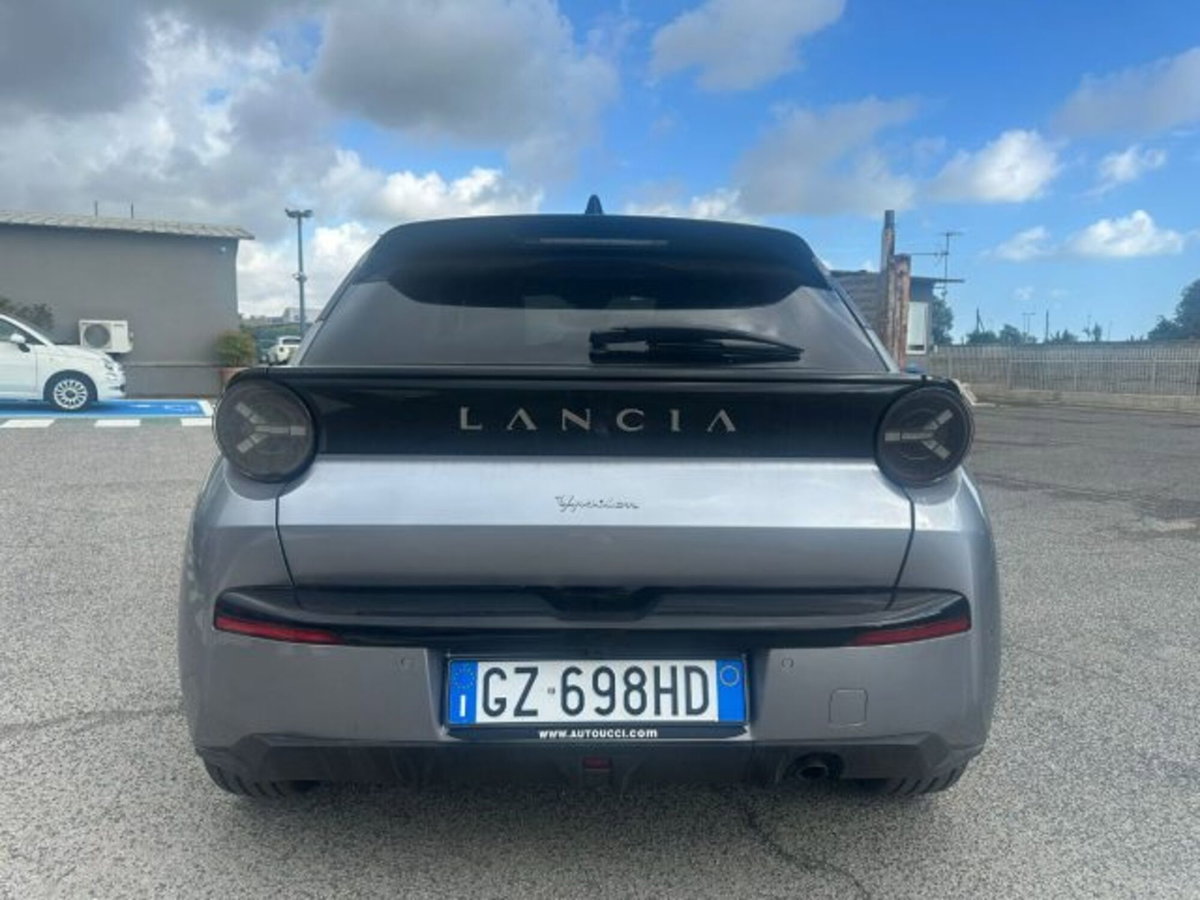 Lancia Ypsilon 1.2 LX 100cv (6)