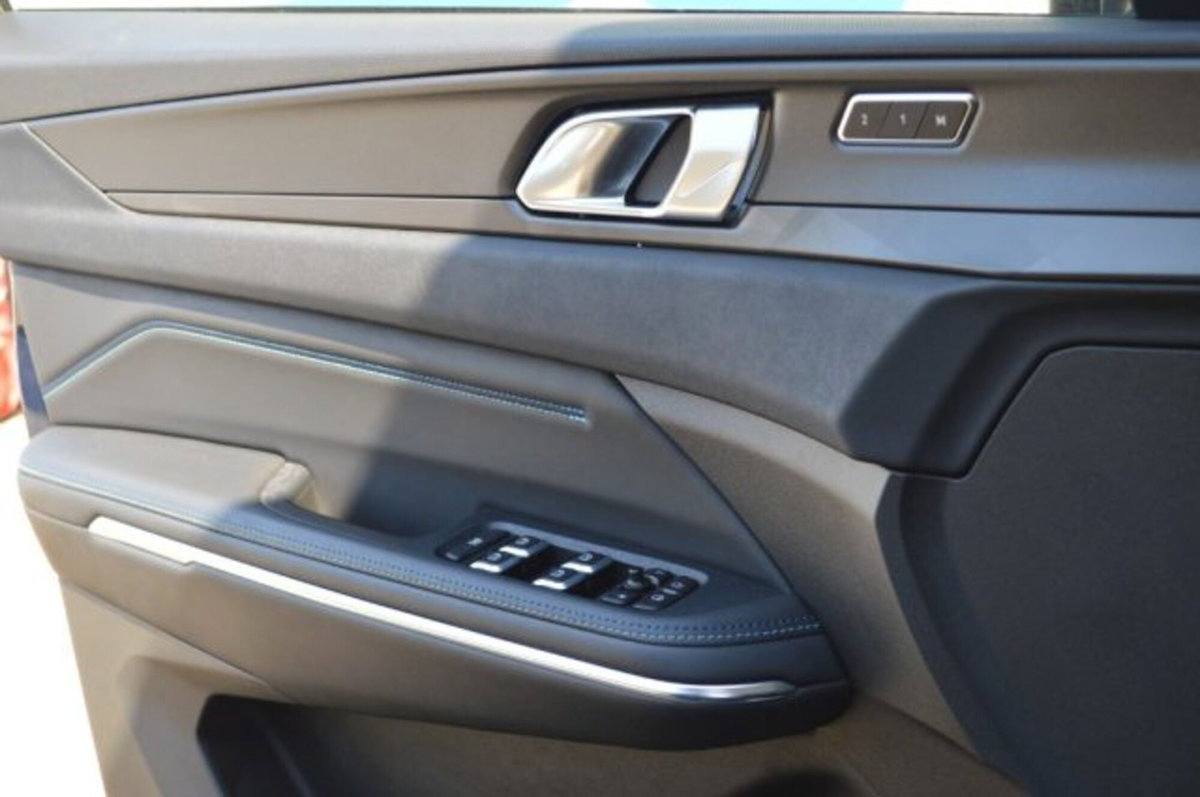 Lynk & Co 01 01 1.5 td phev (15)